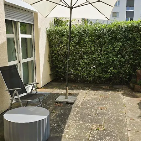 דירה Stilvolles 2 Zi Mit 65qm Und Terrasse קלן