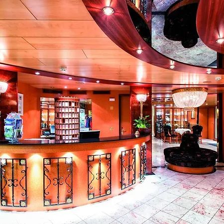 Crossgates Hotelship 3 Star 보트호텔