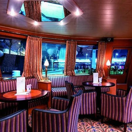 Crossgates Hotelship 3 Star
