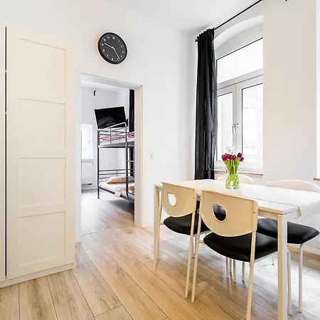 Appartement Messe- Und Monteurunterkunft *