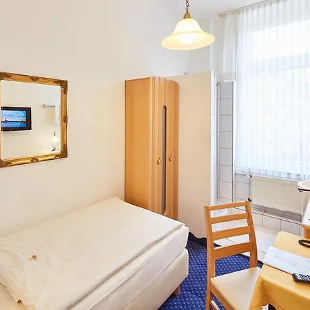 Weber Otel 3*
