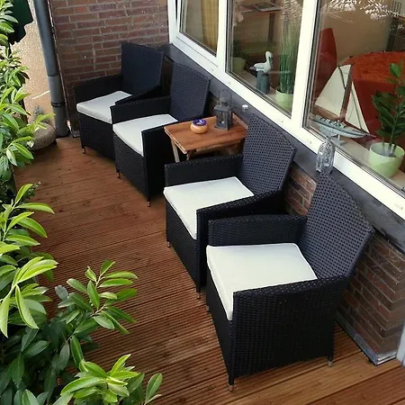 Ferienwohnung Cologne * קלן