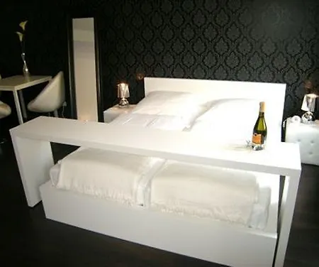 Hotel A Partment Mediapark *