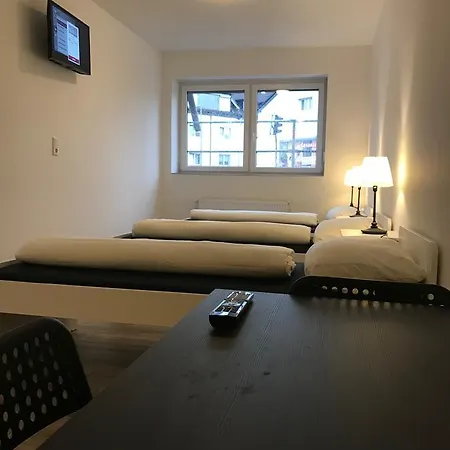 Shiva's Citysleep Albergue *
