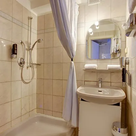 Hotel Centro Arde City, Trademark Collection By Wyndham 2*