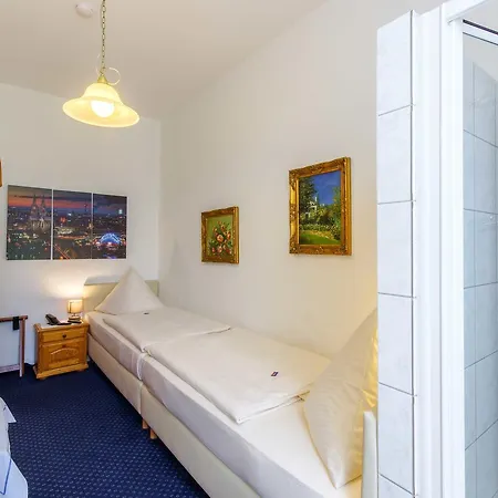Weber Otel 3*