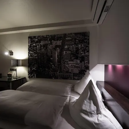 Am Augustinerplatz Hotel 4*