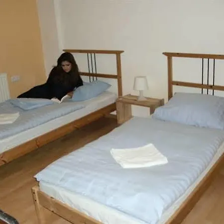 Shiva's Citysleep Colónia