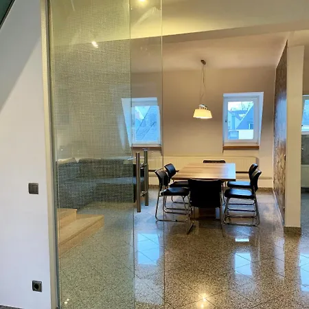 Ξενοδοχείο Altstadthotel Hayk Am Rhein