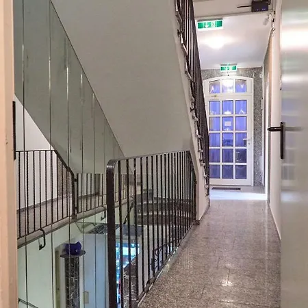Hotel Moji Sieversstraße 2*
