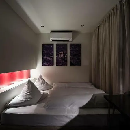 Hotel Am Augustinerplatz Köln