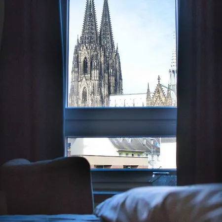 Hotel Koncept Zum Kostbaren Blut - Contactless Check-in 3*