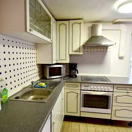 Ferienwohnung Mit Garten Und Pool Апартаменты