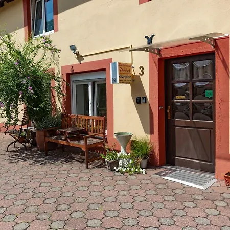 Pohlhof 3* كولونيا