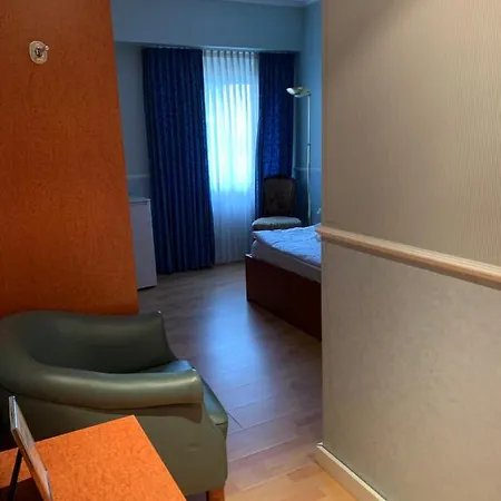 A 57 Longerich 10 Min Zum Zentrum Πανσιόν *