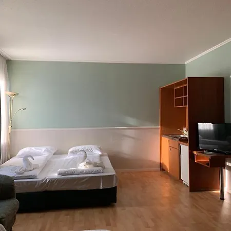 Πανσιόν A 57 Longerich 10 Min Zum Zentrum Κολωνία