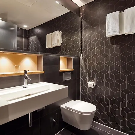 Im Leskanpark Hotel Kolín nad Rýnem