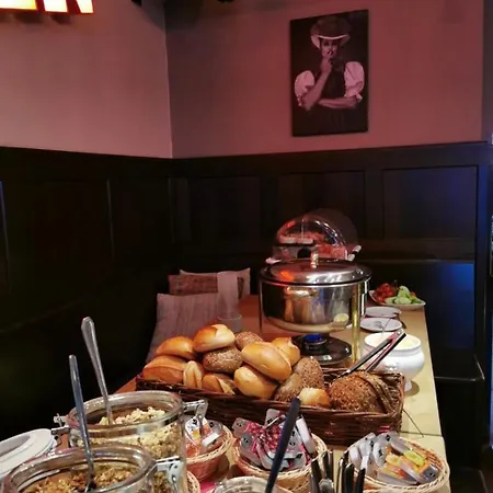 Steeps Ihr Brauhaus Und 3* Köln