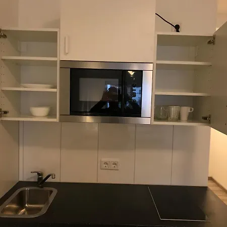 Shiva's Cityaparthotel 2*