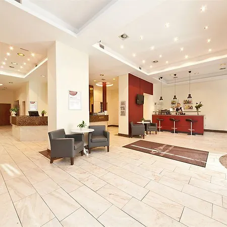 Leonet Hotel