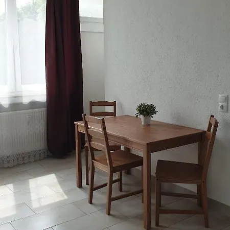 Apartament Workers-sleep-station Kolonia
