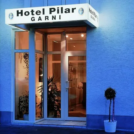 Pilar Garni Кёльн