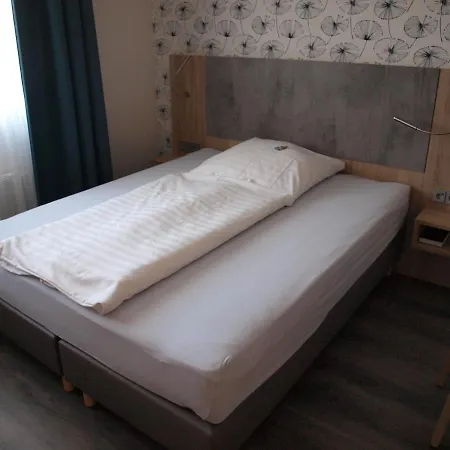 Szálloda Airport Businesshotel Köln