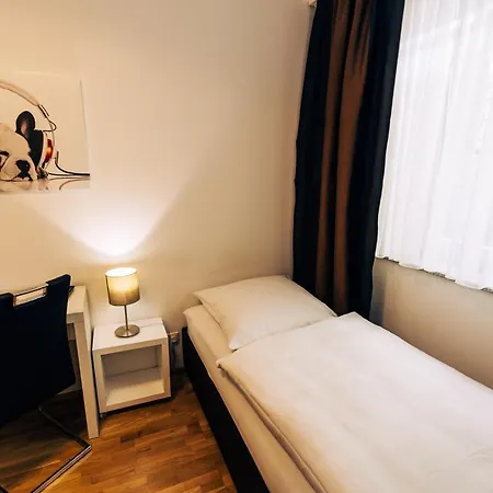 Restaurant Zagreb 2* Colonia