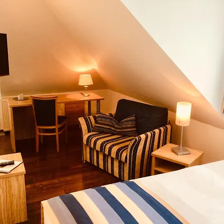 Triton Hotel 3*