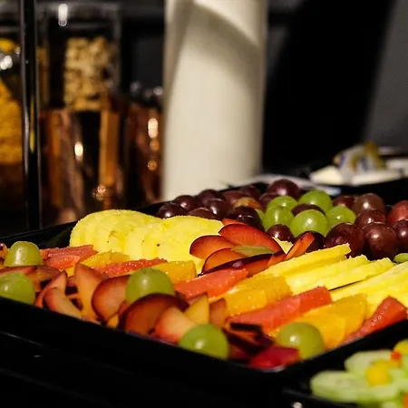Hotel The Midtown 4*