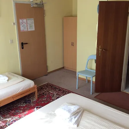 Park Hotel 3*