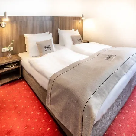 Leonet Hotel Kolonia