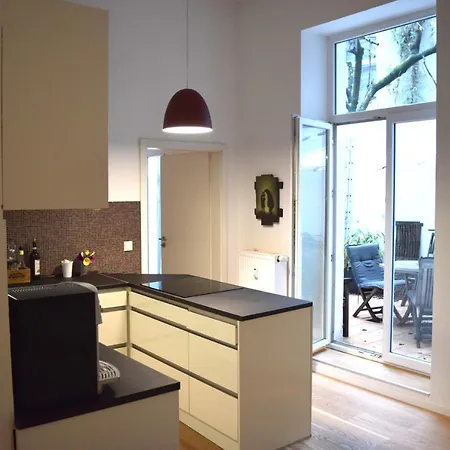 Hochwertige 4-zimmer-wohnung In Koln-sulz Appartement Keulen