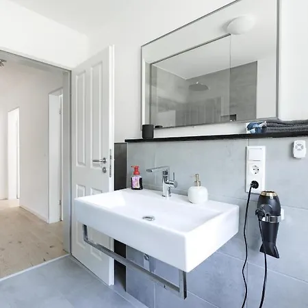 Grosse Gemutliche Mit Waldblick Apartamento *