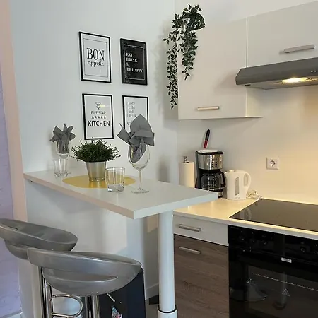 Cityperle - Ruhiges Komfort Apartment Naehe Dom - Cologne