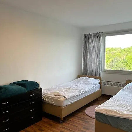 Appartement Moeblierte Im Herkules Neuehrenfeld *