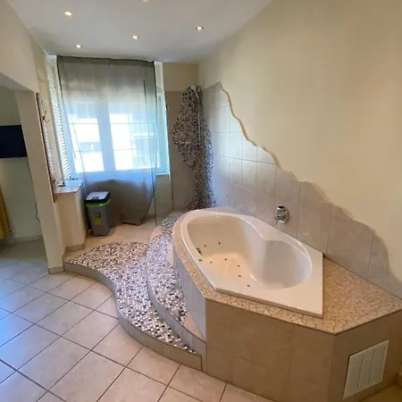 46 Qm In Domnaehe Apartment *