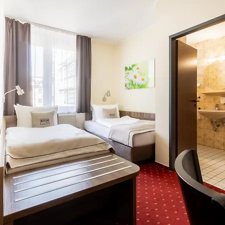 Hotel Leonet Kolonia