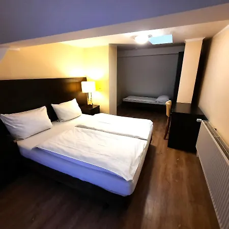 Ariana Otel 2*