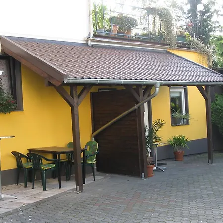 Airport Appartement Keulen