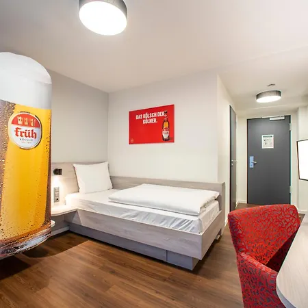 Hotel Eden Früh Am Dom 3*