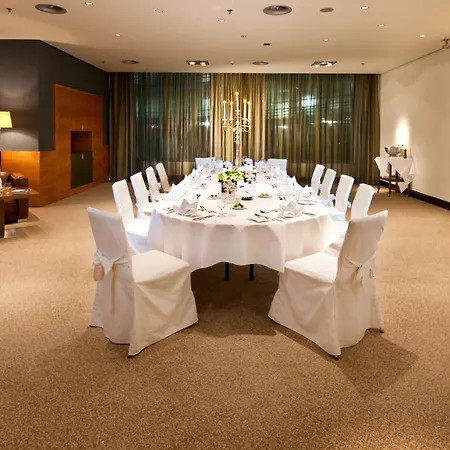 Dorint Am Heumarkt Hotel