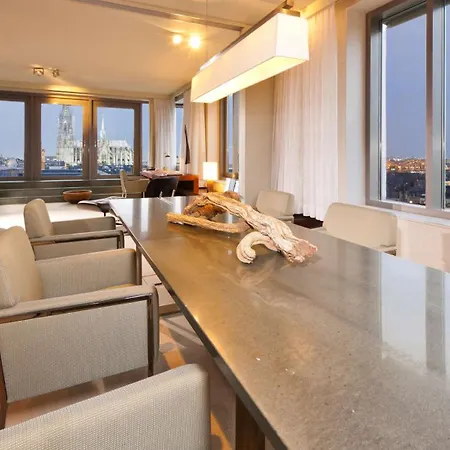 Dorint Am Heumarkt Hotel 4*