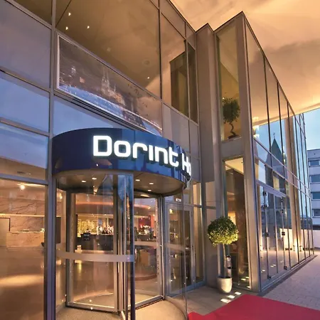 Hotel Dorint Am Heumarkt 4*