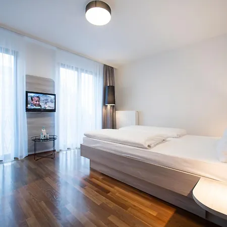 Hotel Eden Früh Am Dom 3*