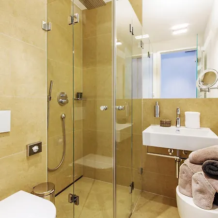 Refugium De Luxe Messe-deutz 3* Κολωνία