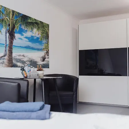 Urlaubszimmer 5 Airport Bonn Flughafen * Köln