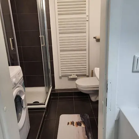 Appartement Stylish In Friesenplatz, Heart Of *