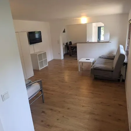 Apartment Beautiful Airportflats Near *