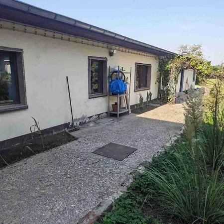 Apartment Beautiful Airportflats Near *